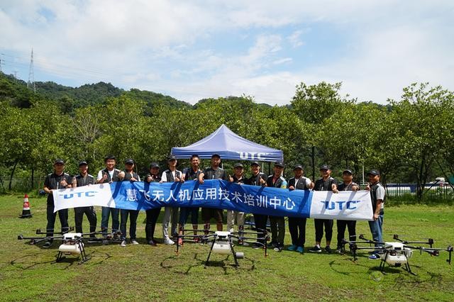 大疆農(nóng)業(yè)無人機2020年達(dá)成2億畝3萬臺