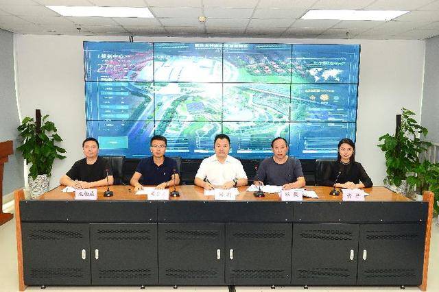 智匯八方|智慧農(nóng)機、數(shù)字農(nóng)業(yè)、AI技術(shù)……看重慶智慧農(nóng)業(yè)高速發(fā)展