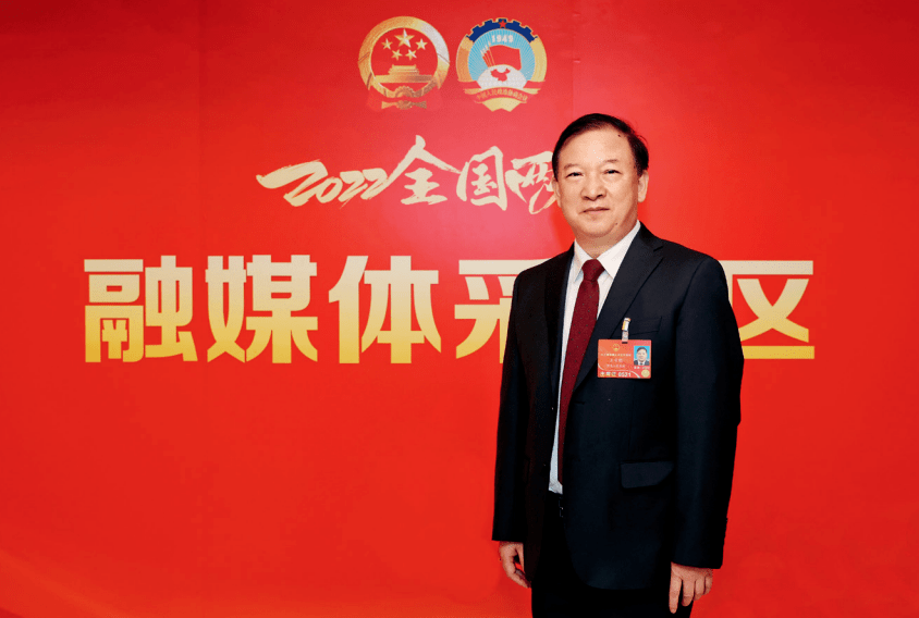 全國兩會(huì)代表呼吁：建設(shè)國家級(jí)高端智能農(nóng)機(jī)先導(dǎo)區(qū)