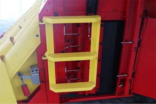 進(jìn)口采棉機(jī)曾受國外斷供，國產(chǎn)化替代讓中國棉農(nóng)挺起脊梁