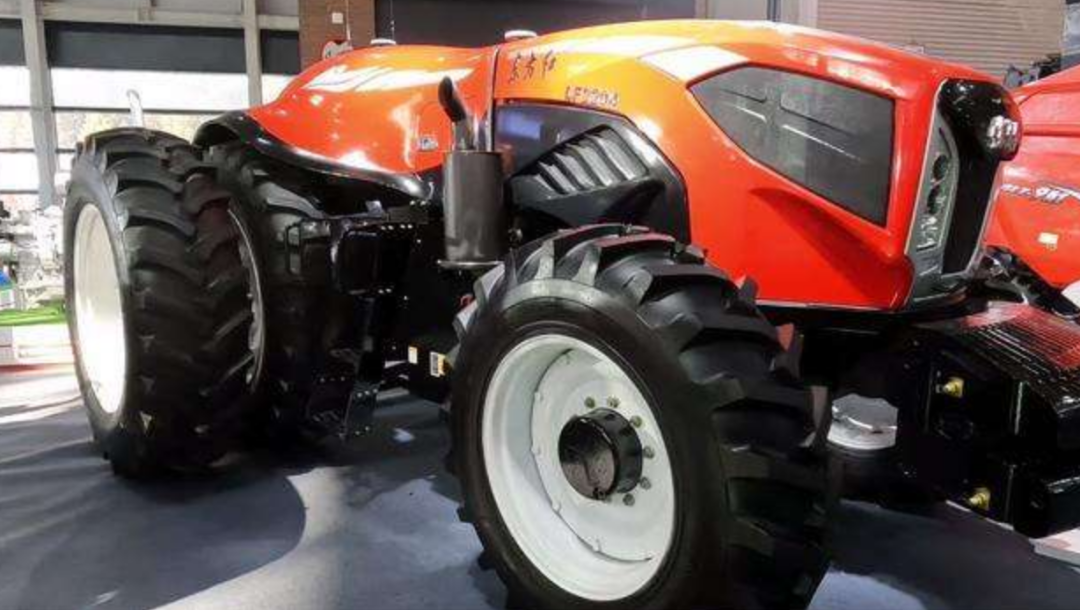 農業(yè)機械：20年，國產農機如何在本土戰(zhàn)勝跨國公司？